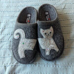 Haflinger Wood Slippers - "Kitty" - Gray - European 39 = US size 8.5  NWOT